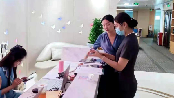 梦到在音乐组成的河流中划船前行